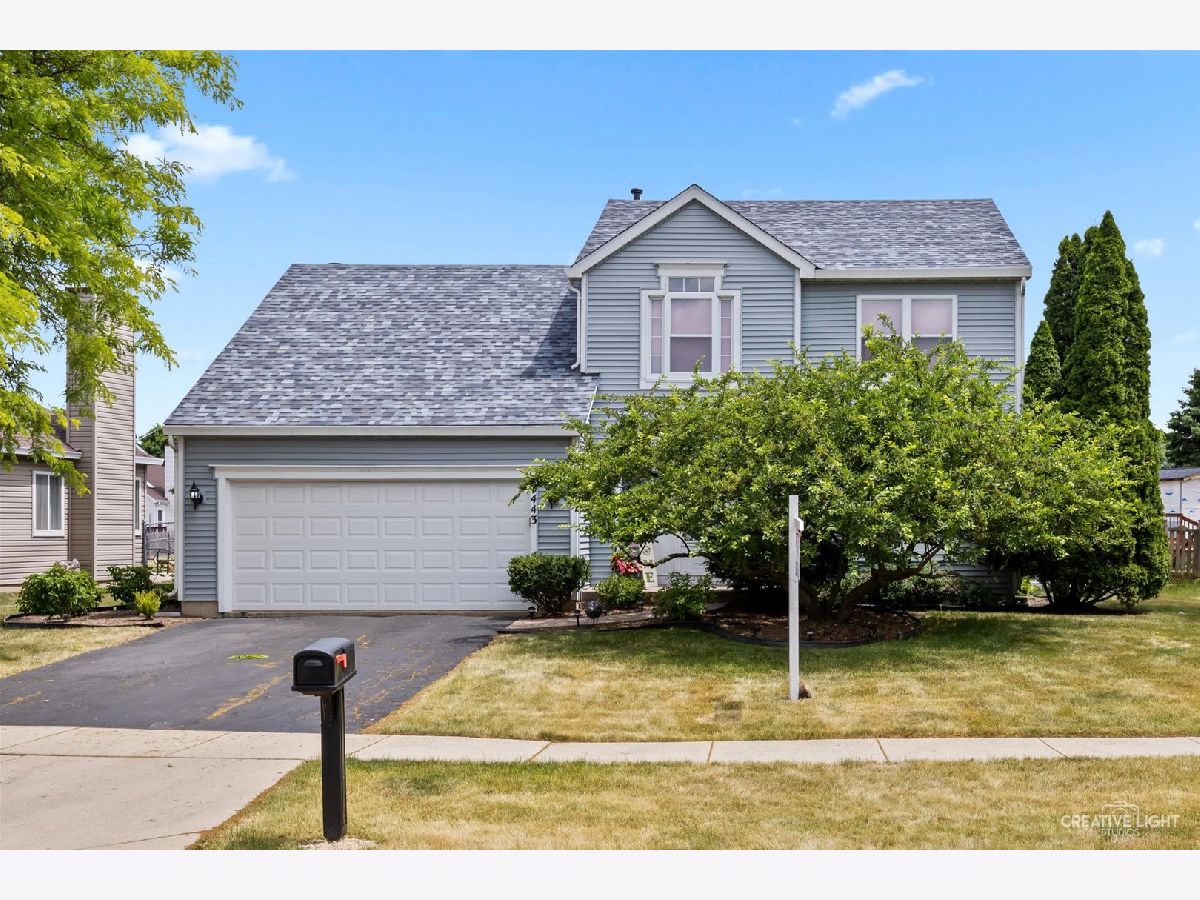 Townhomes & Homes Sold Woodbridge Elgin Illinois, 1443 Knotty Pine