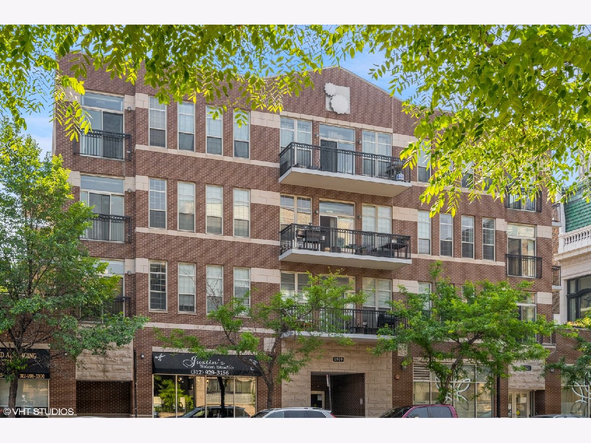 Condominiums Sold Loft Works Chicago Illinois, 1919 Michigan
