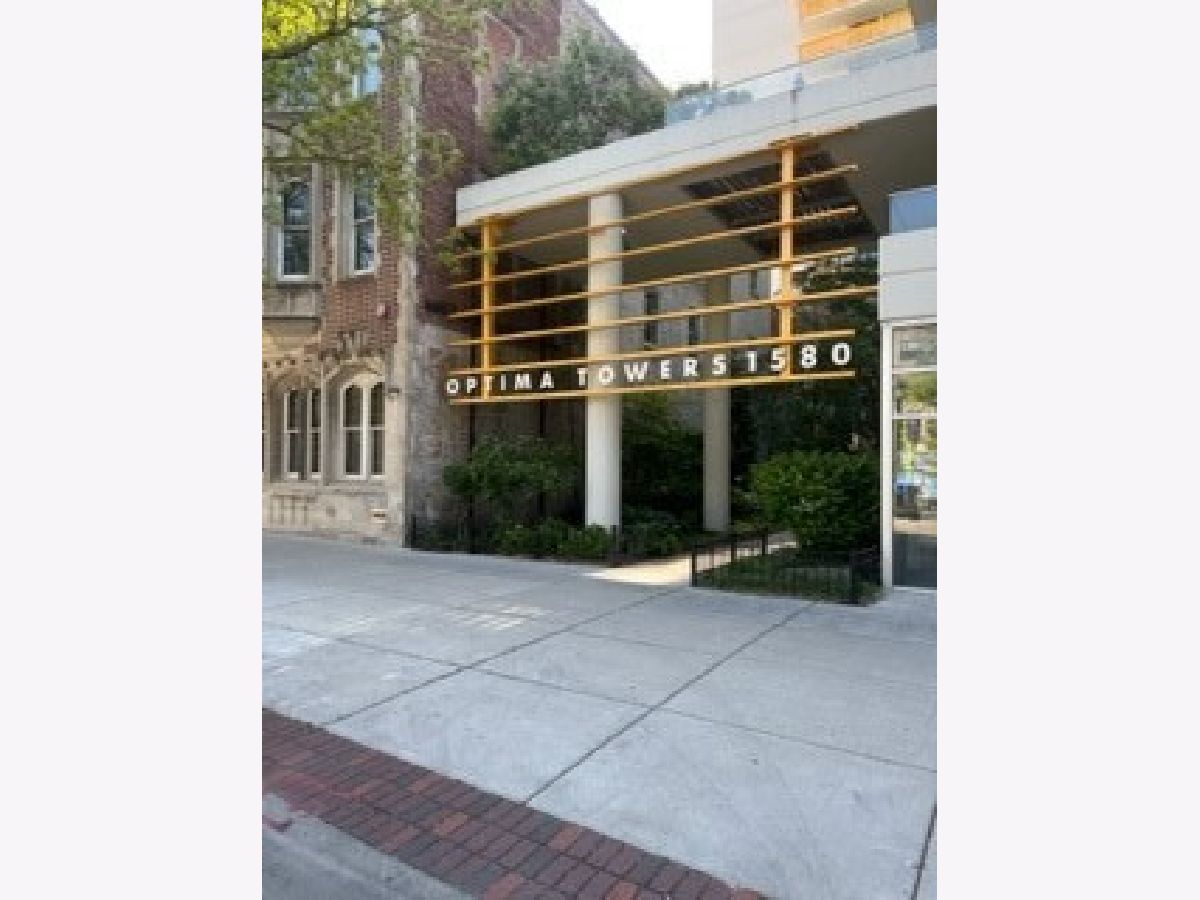 Condominiums Sold Optima Towers Evanston Illinois, 1580 Sherman