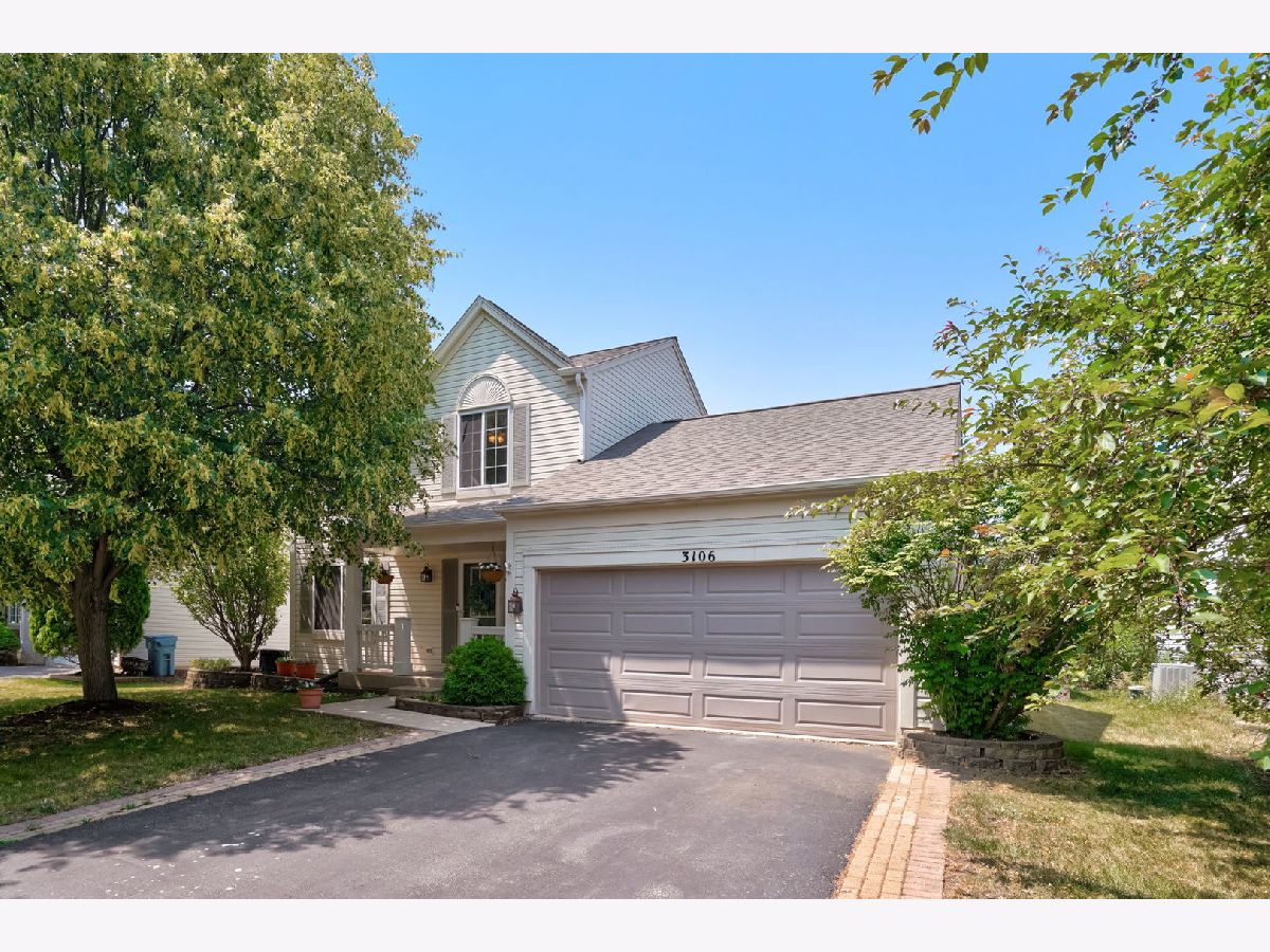 Homes & Townhomes Sold Harbor Springs Aurora Illinois, 3106 Coastal