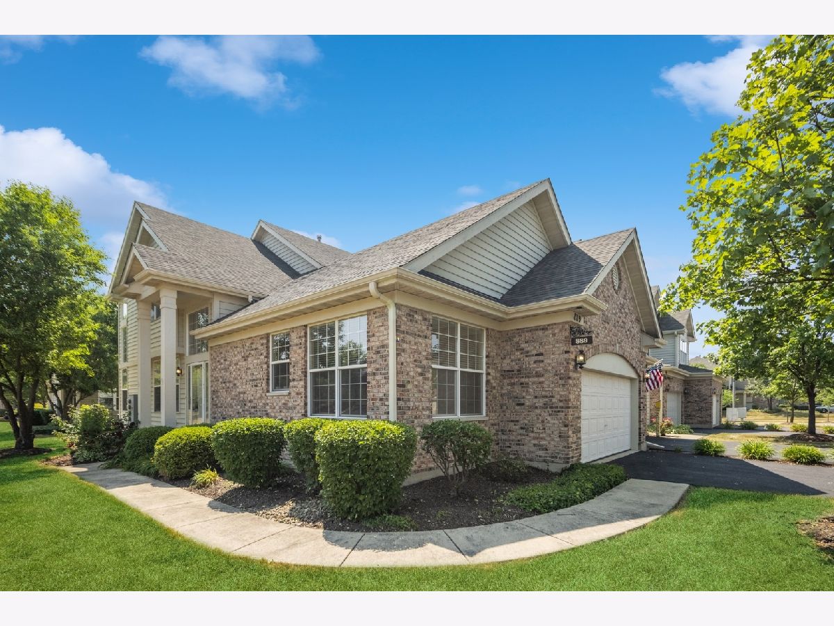 Townhomes Sold Deer Crossing Naperville Illinois, 889 Havenshire