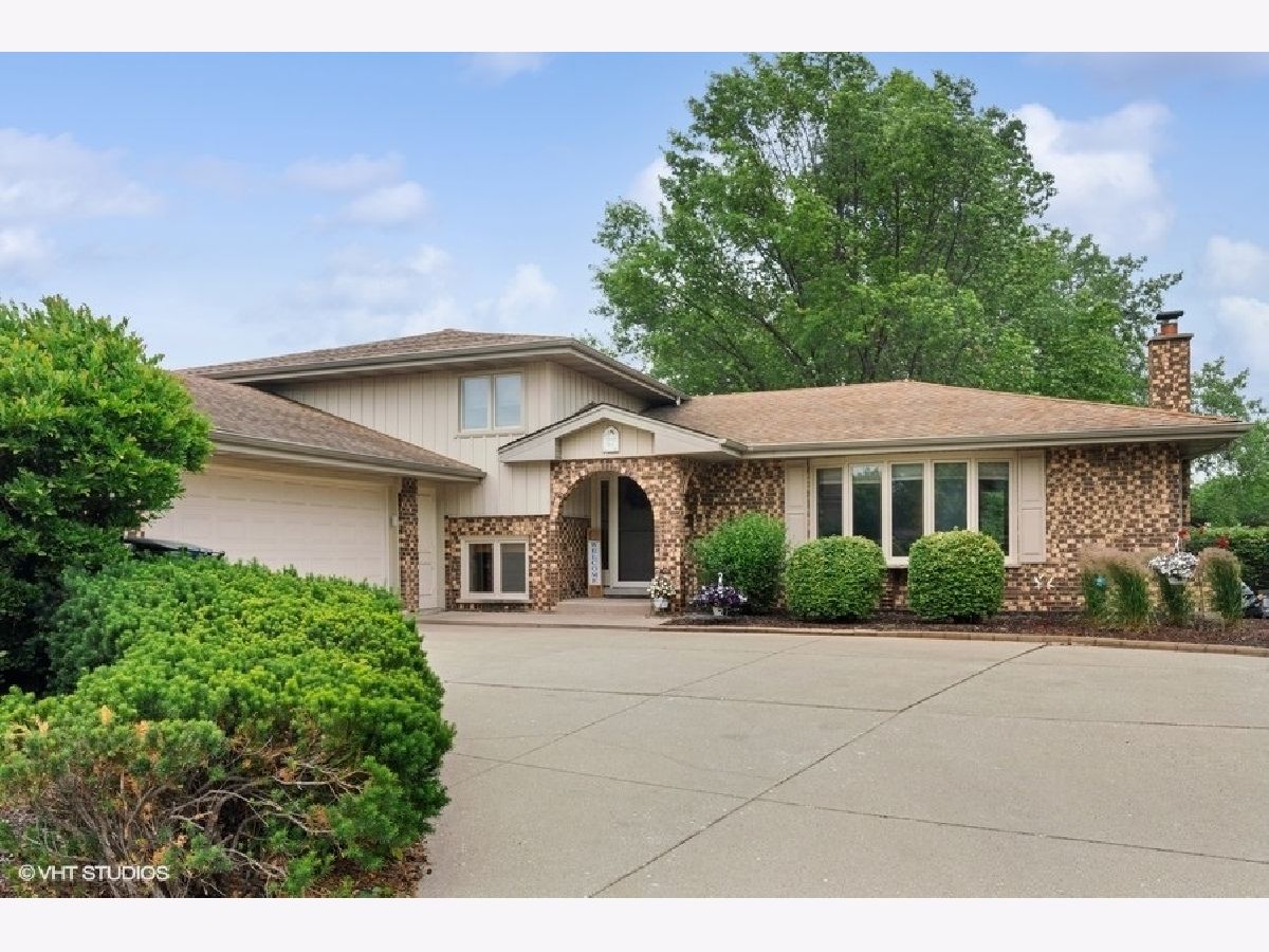 Homes Sold Ishnala Orland Park Illinois, 13606 Arrowhead