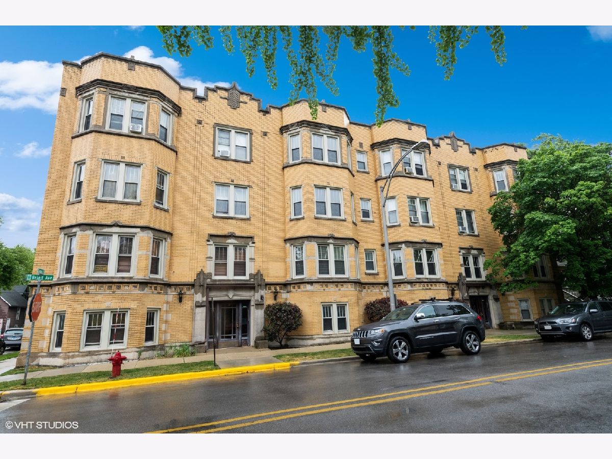 Condominiums Sold Morgan Court Forest Park Illinois, 506 Beloit