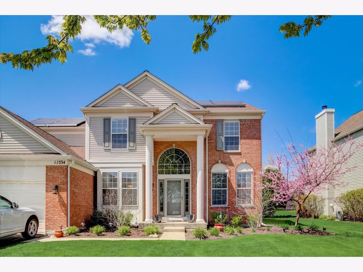 Homes & Condos & Townhomes Sold Century Trace Plainfield Illinois, 11534 Legacy