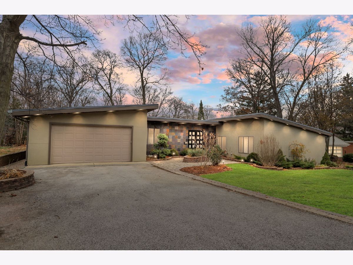 Homes Rented Town Acres Roselle Illinois, 210 Park
