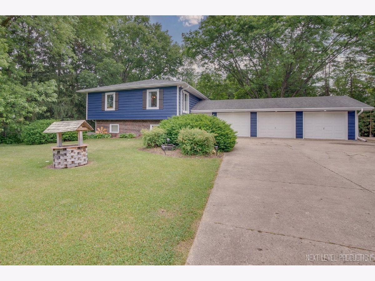 Homes Sold Briargate St Charles Illinois, 6n989 Crestwood