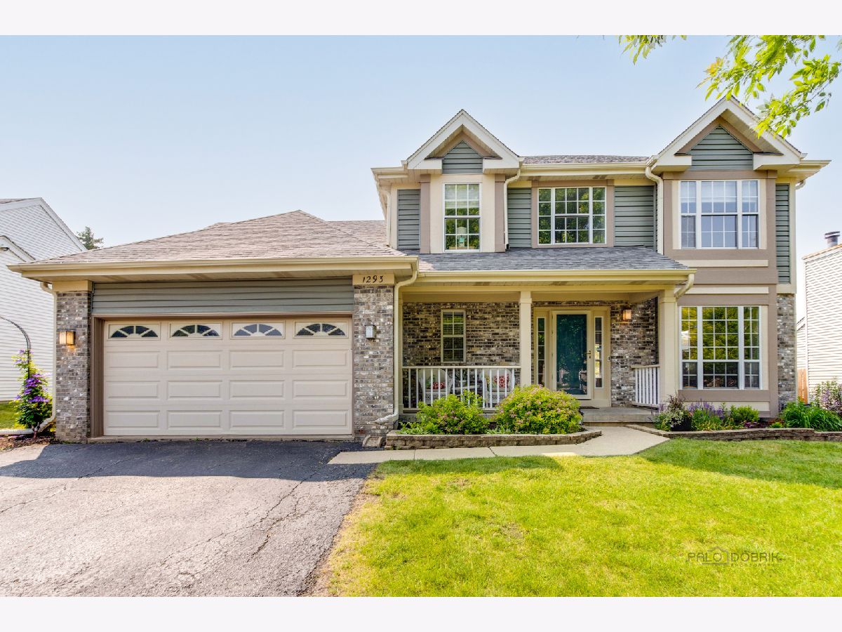 Homes Sold Hunters Ridge Grayslake Illinois, 1293 Meadowlark