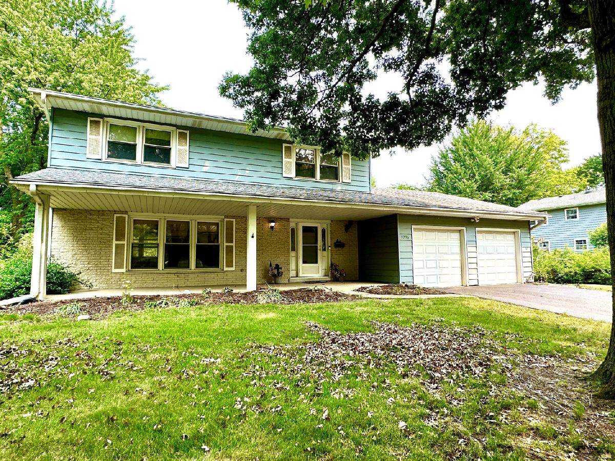 Homes Rented Olympic Terrace Naperville Illinois, 1236 Hercules