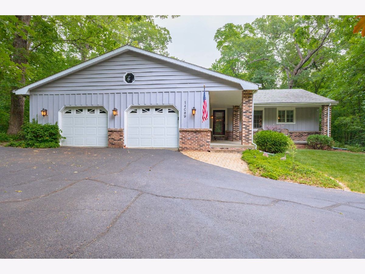 Homes Sold Lara Trace Bloomington Illinois, 14089 Jean Trce