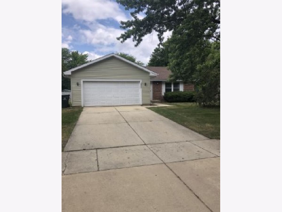 Homes Rented Will O Way Naperville Illinois, 1417 Sunnybrook