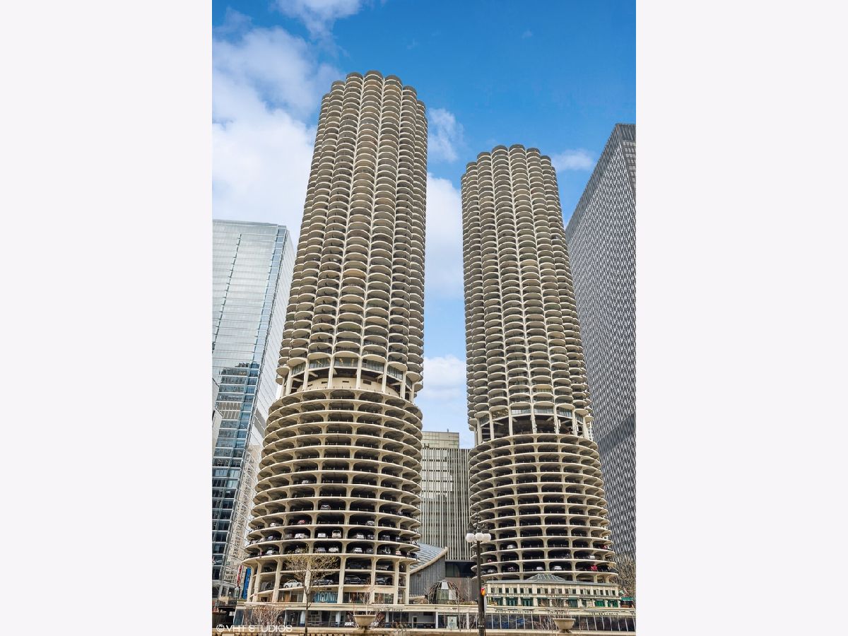 Condominiums Sold Marina City Chicago Illinois, 300 State