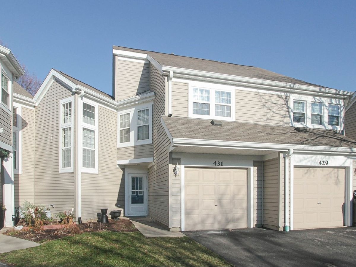 Townhomes & Condos Sold Steeplechase Carol Stream Illinois, 431 Kilkenny