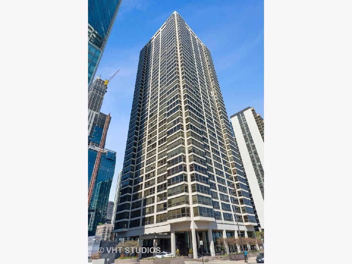 Condominiums Sold Buckingham Residences Chicago Illinois, 360 Randolph