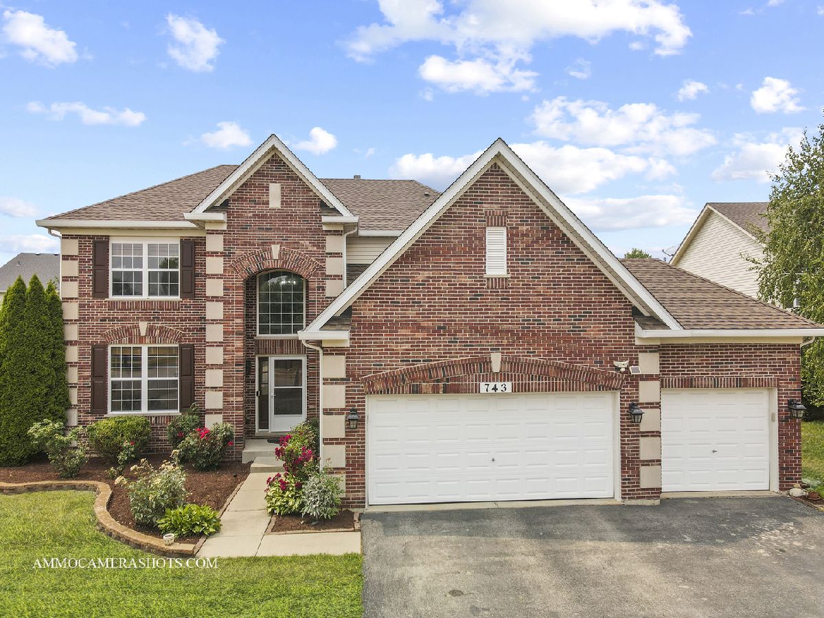 Homes Sold Timber Creek Naperville Illinois, 743 Eagle Brook