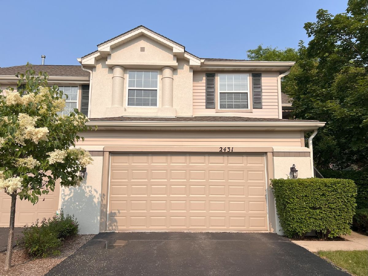 Townhomes Rented Tenerife Buffalo Grove Illinois, 2431 Madiera