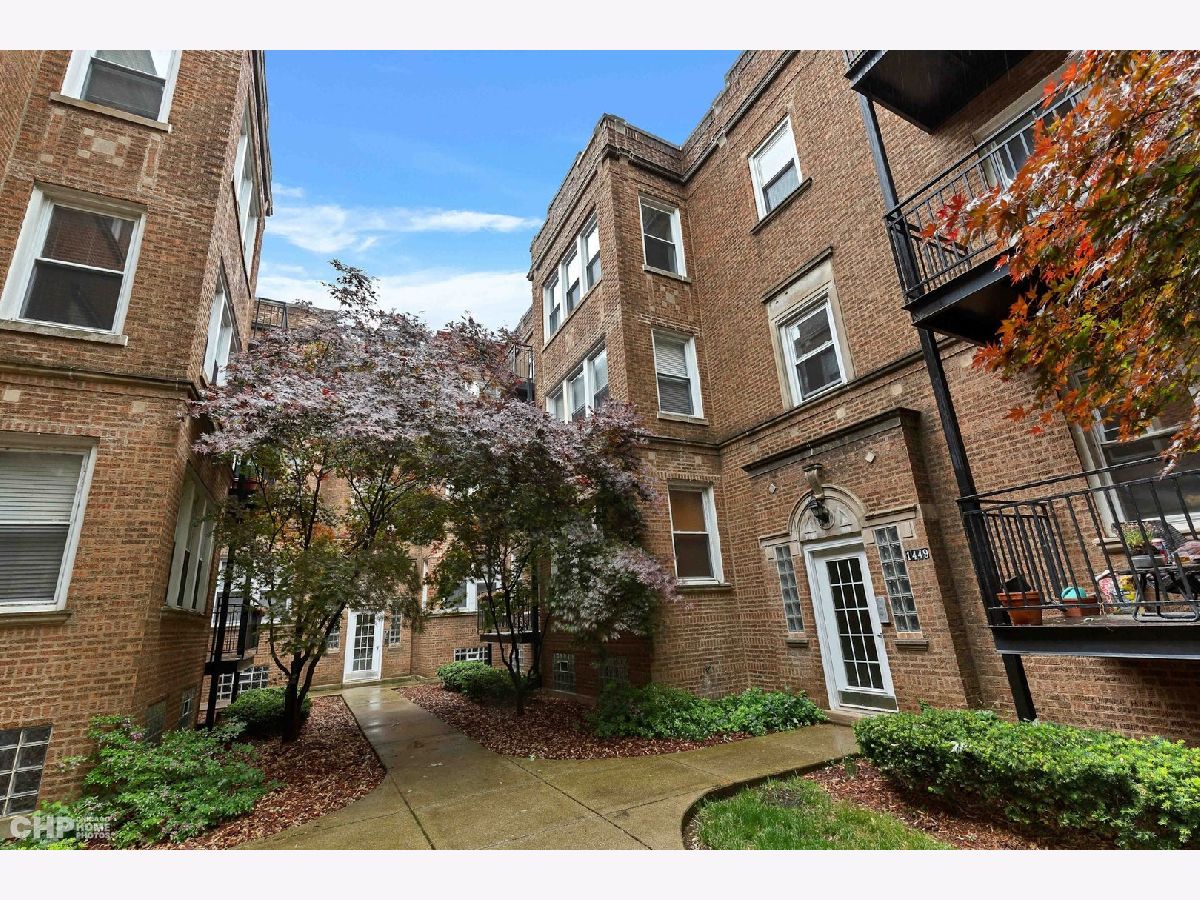 Condominiums Sold Victoria Court Condos Chicago Illinois, 1449 Victoria