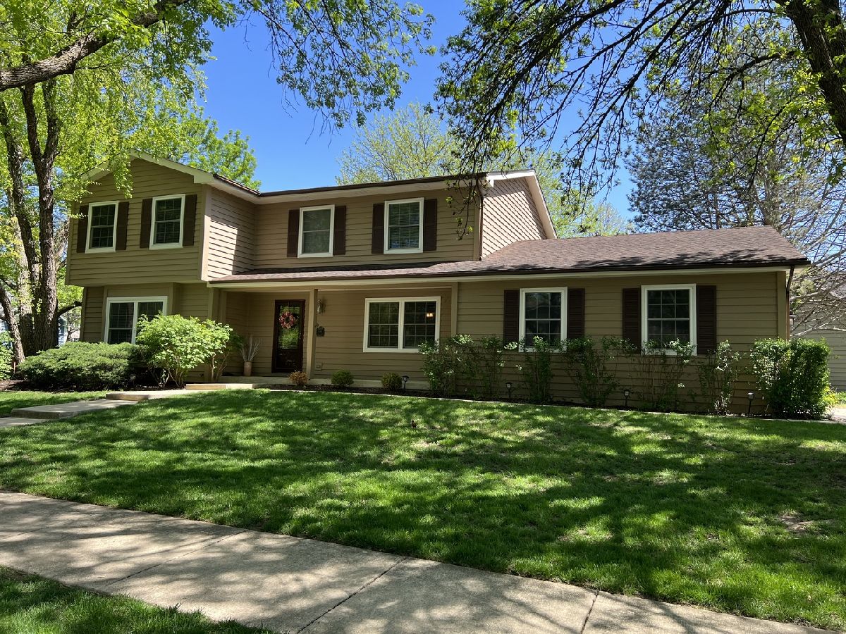 Homes Rented Pembroke Commons Naperville Illinois, 984 Kenilworth