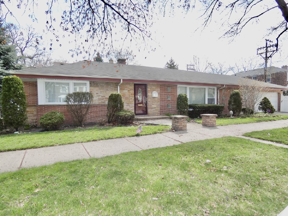 Homes & Condos & Townhomes Rented Sauganash Chicago Illinois, 4459 Peterson