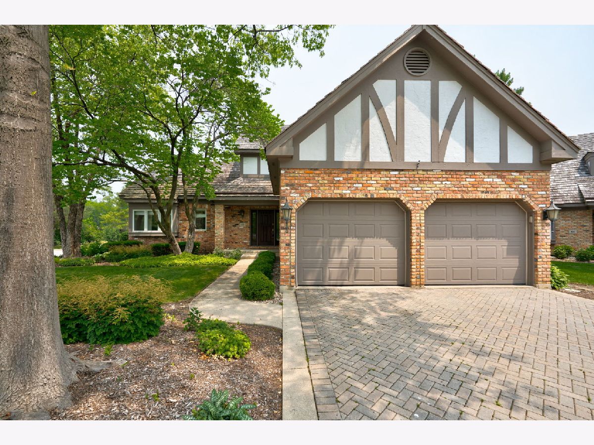 Homes & Condos & Townhomes Sold Lake Ridge Club Burr Ridge Illinois, 13 Lake Ridge Club