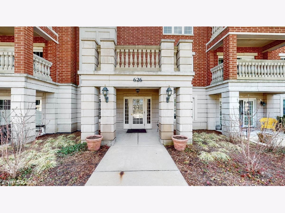 Condominiums Sold 2000 Green Bay Road Condos Highland Park Illinois, 626 Homewood