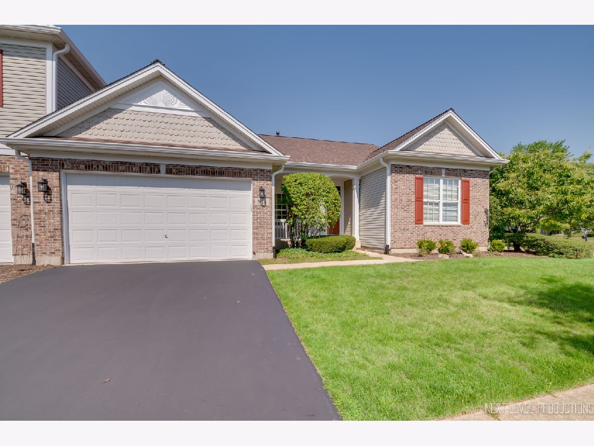 Townhomes Sold Fisher Farms Villas Geneva Illinois, 554 Nelson