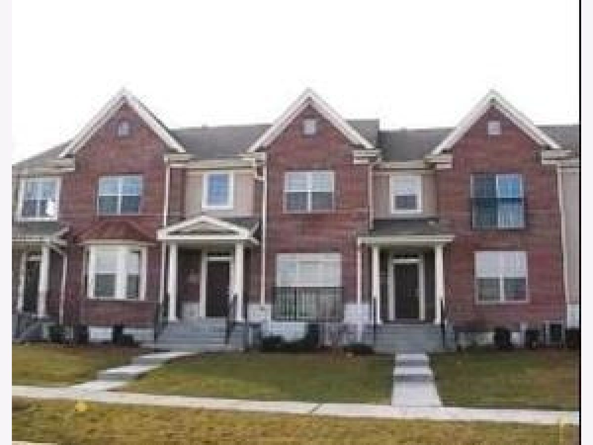 Townhomes & Homes Rented Waterbury Place Buffalo Grove Illinois, 2442 Waterbury