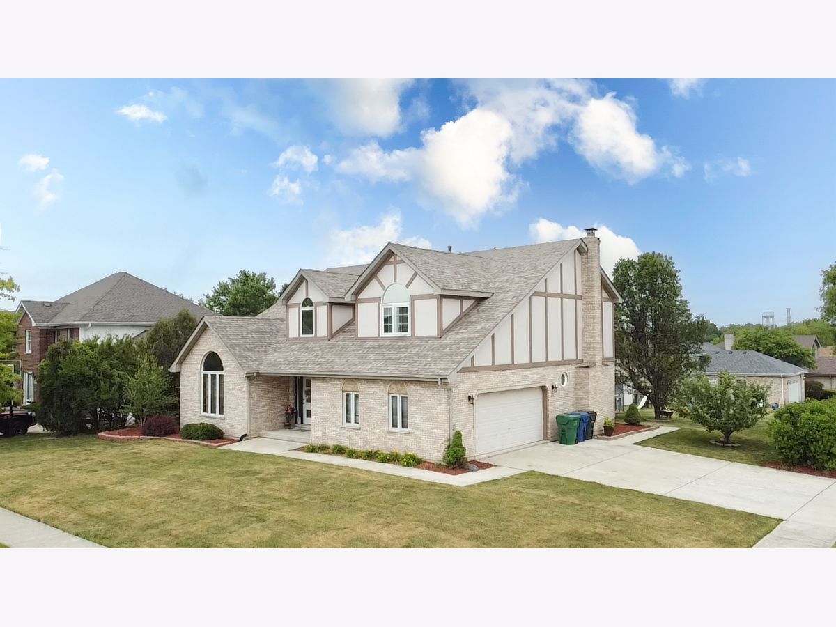 Homes Sold Woodbine Homer Glen Illinois, 13860 Big Run
