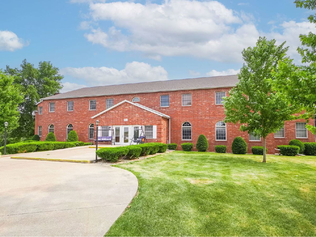 Condominiums & Homes Sold Boulder Ridge Morris Illinois, 601 Boulder
