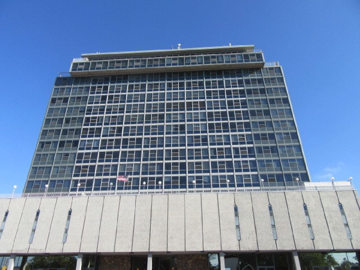 Condominiums Rented Cameo Tower Elmwood Park Illinois, 7234 North