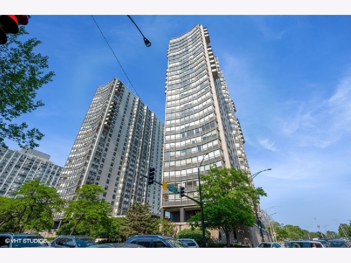 Condominiums Sold Hollywood Towers Chicago Illinois, 5701 Sheridan