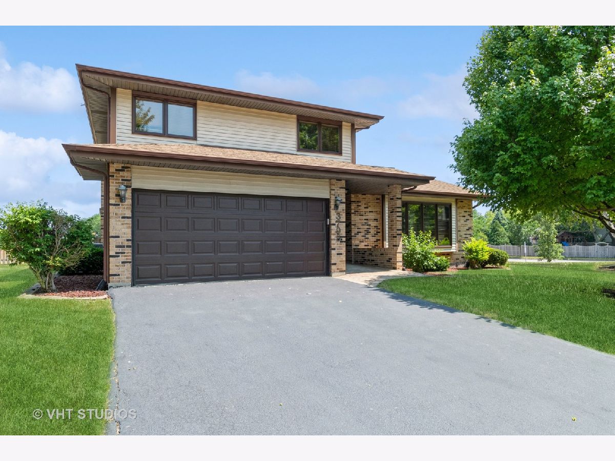 Homes Sold Amberwood Aurora Illinois, 3795 Fairmont