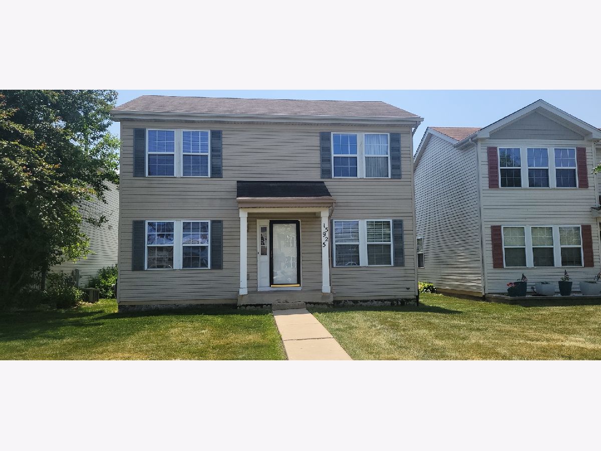 Homes Sold Parker Ridge Lockport Illinois, 15925 Ridge
