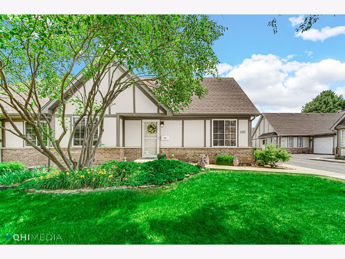 Townhomes Sold Willow Falls Crest Hill Illinois, 1680 Willow Circle