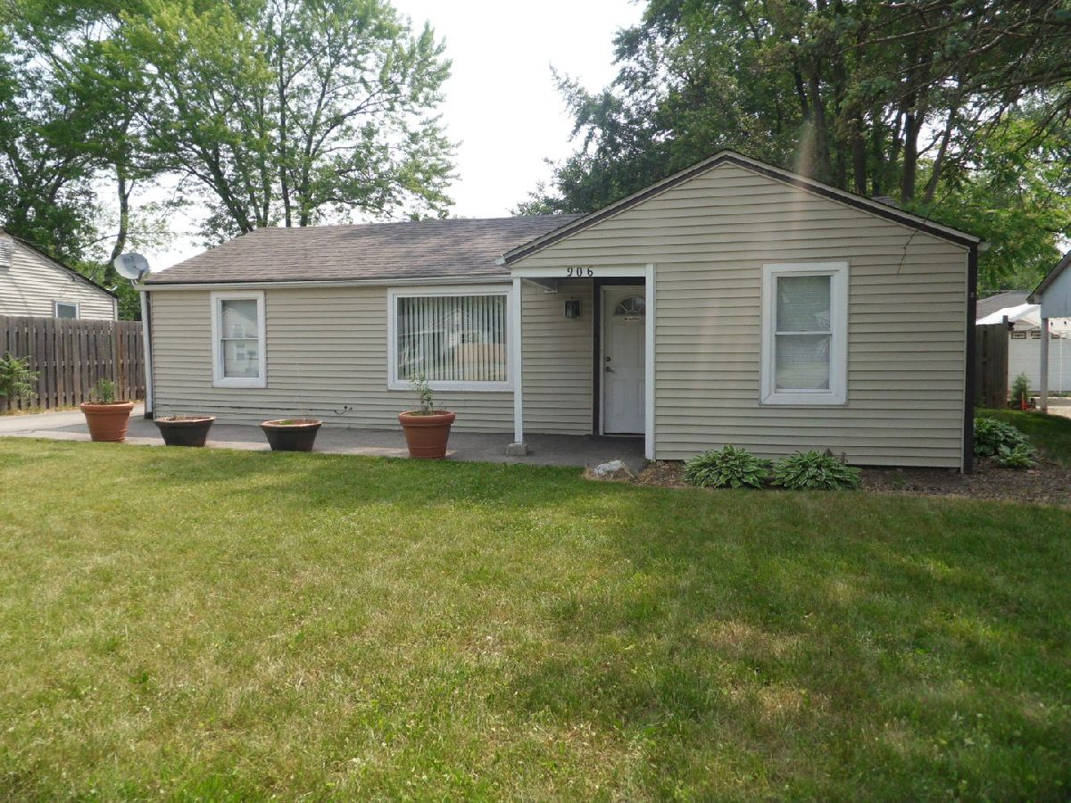 Homes Sold Moecherville Aurora Illinois, 906 Sumner