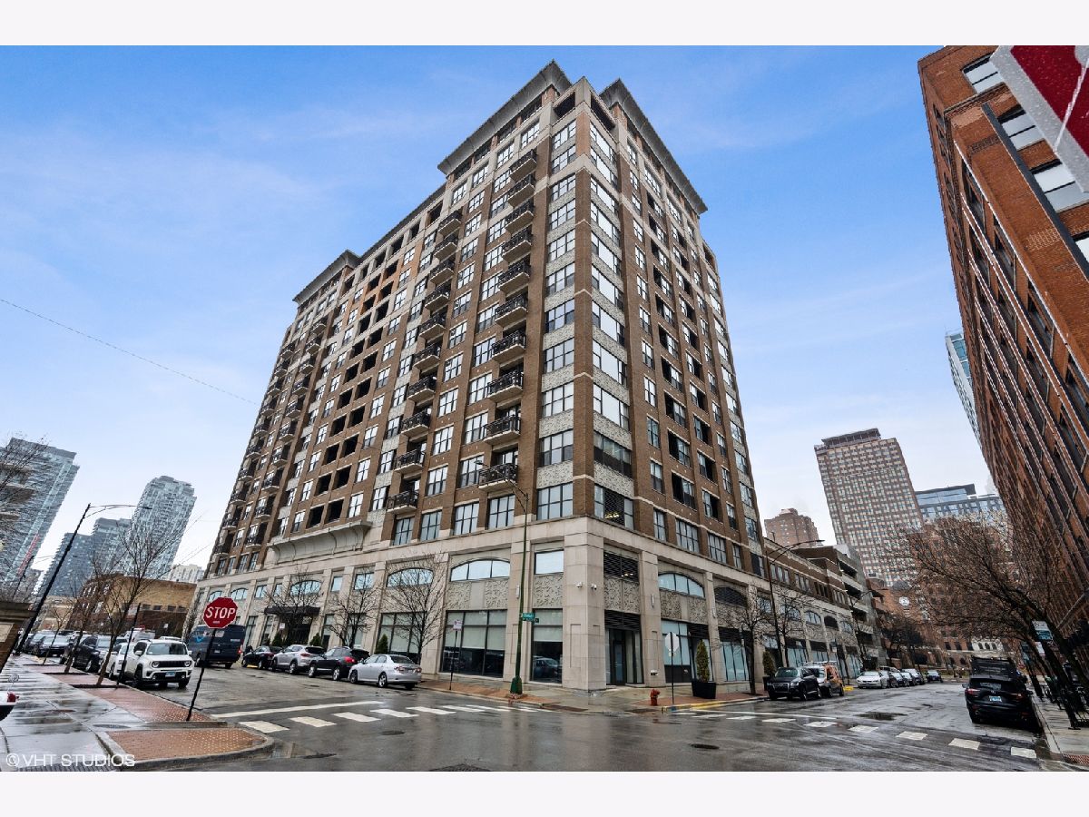 Condominiums Sold Parc Chestnut Chicago Illinois, 849 Franklin