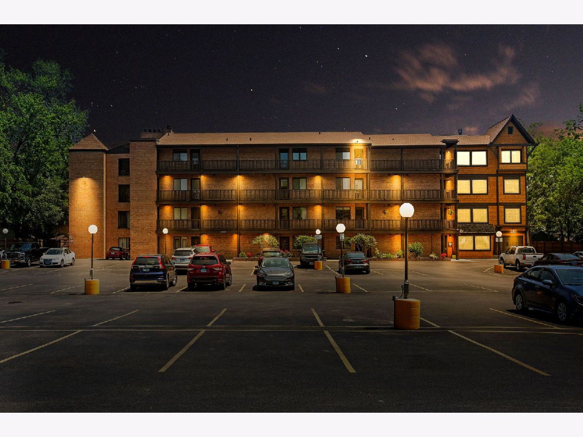 Condominiums Sold Harbour Club Wauconda Illinois, 450 Main