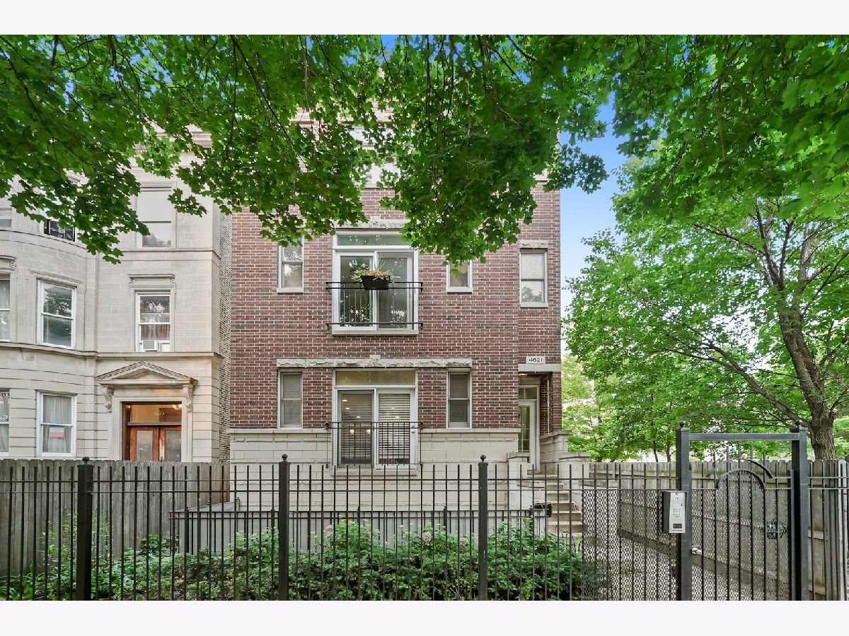 Condominiums Sold Kenmore Condominiums Chicago Illinois, 4621 Kenmore