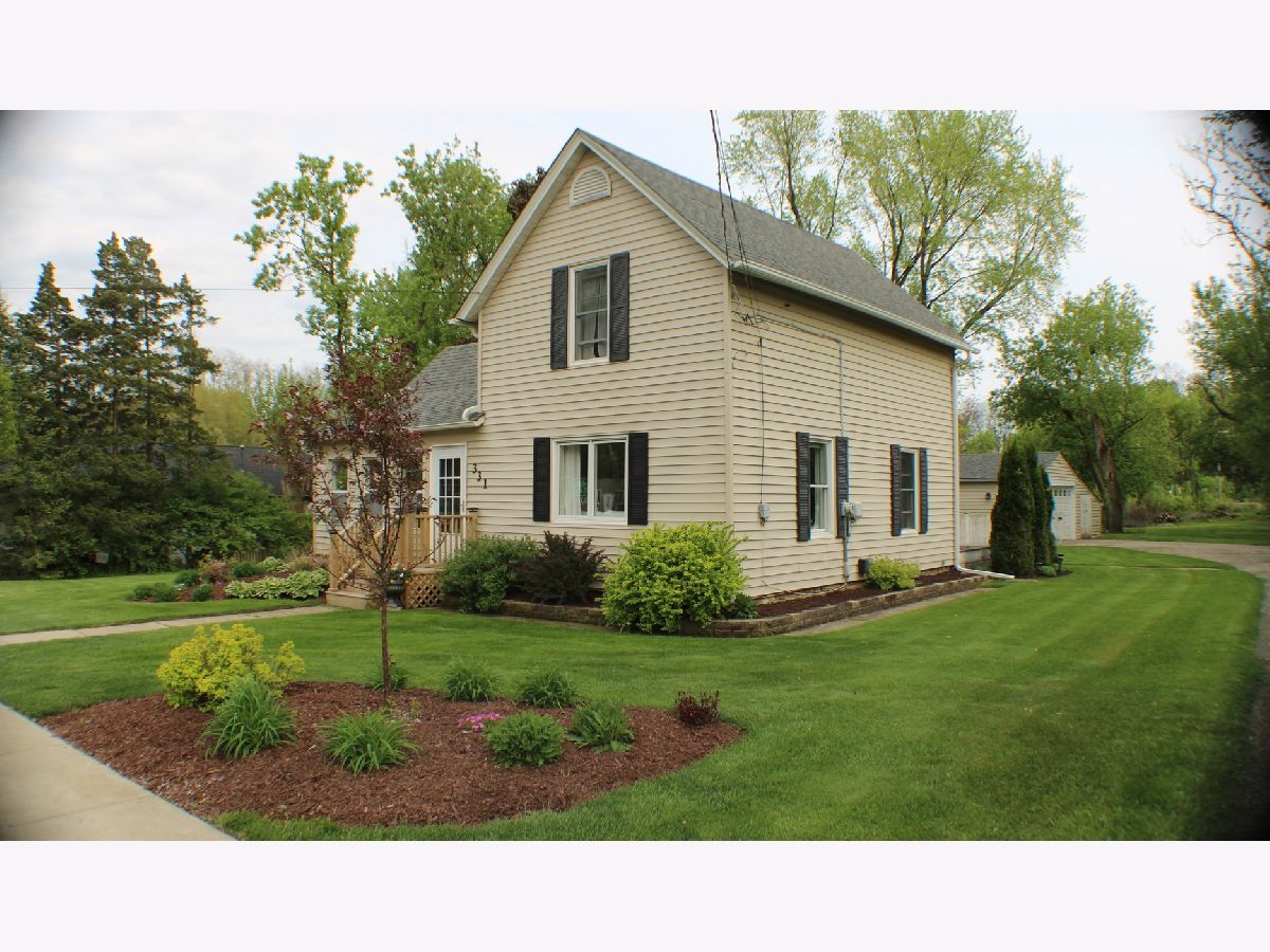 Homes Sold Crystal Heights Crystal Lake Illinois, 331 Crystal Lake
