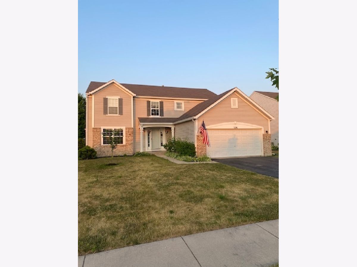 Homes & Townhomes & Condos Rented Clearwater Springs Plainfield Illinois, 3106 Twin Falls