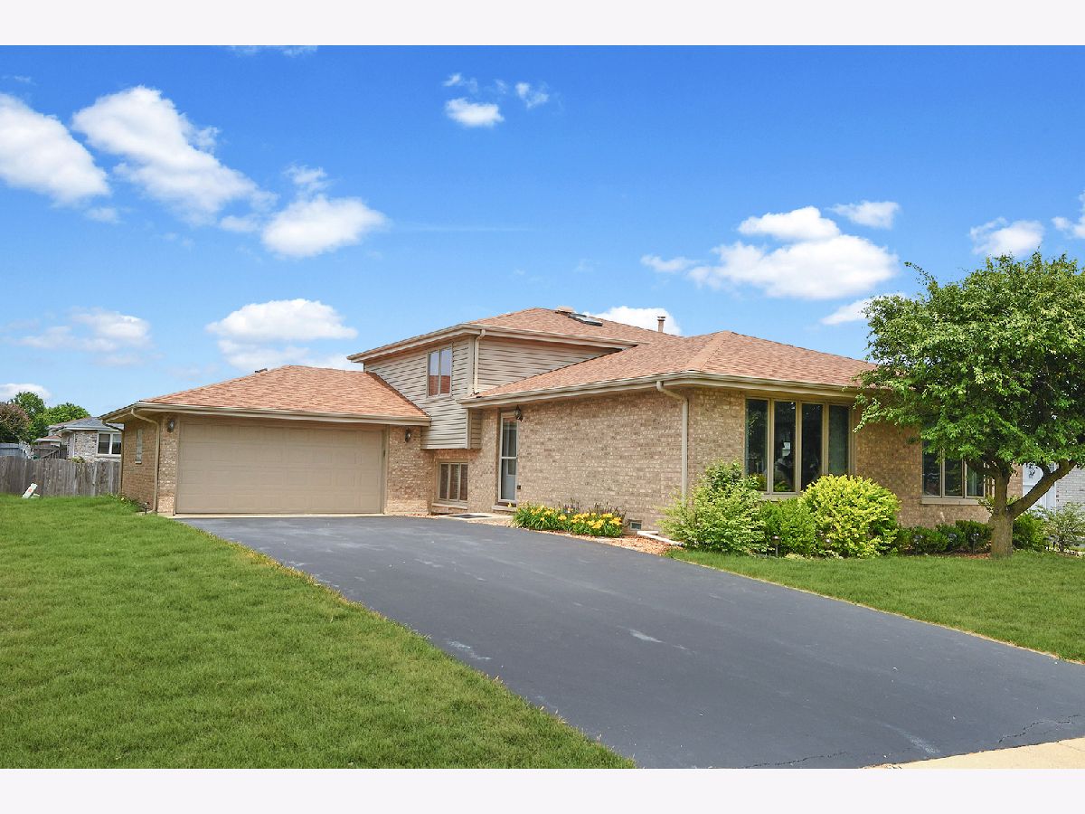 Homes Sold Ridgegate Orland Hills Illinois, 9248 170th