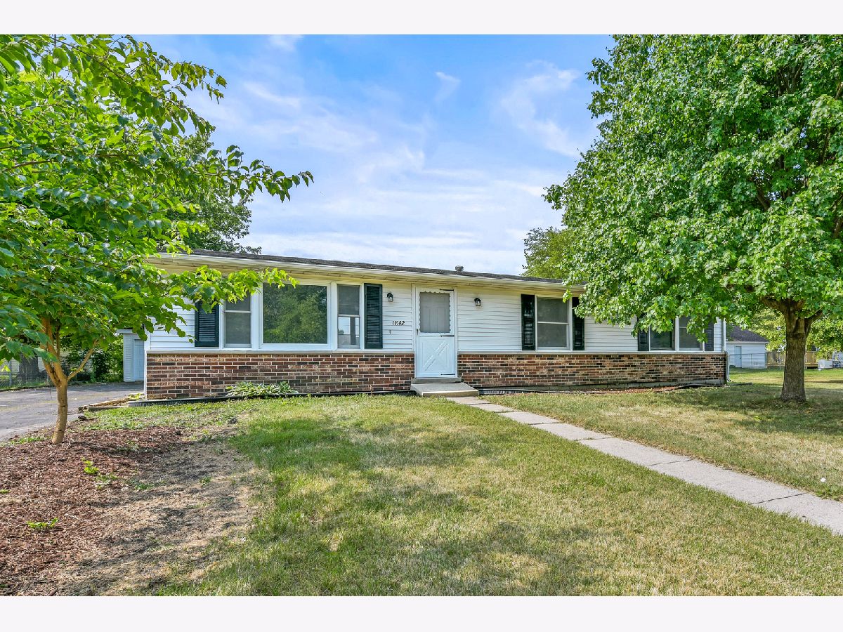 Homes Sold Mcnally Acres Joliet Illinois, 1842 Maude
