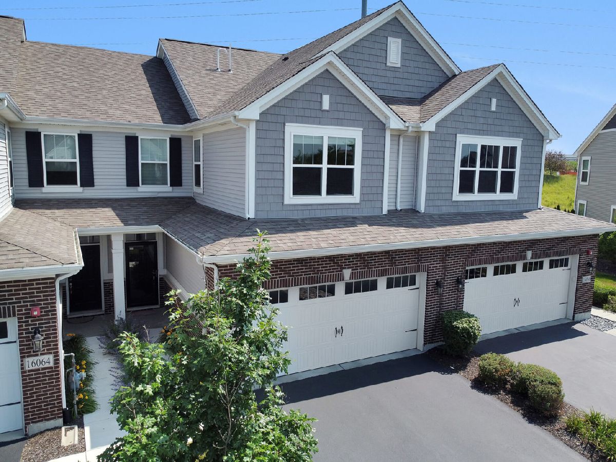 Homes & Townhomes Sold Sagebrook Lockport Illinois, 16062 Coneflower