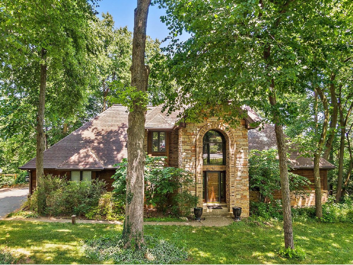 Homes Sold Woodside Manor Elgin Illinois, 31W450 Circle