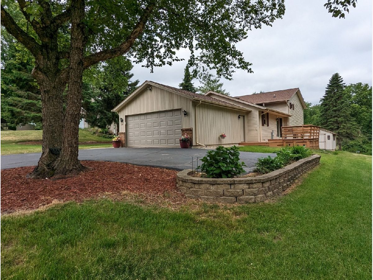  Sold Lake Summerset Illinois, 684 Dover