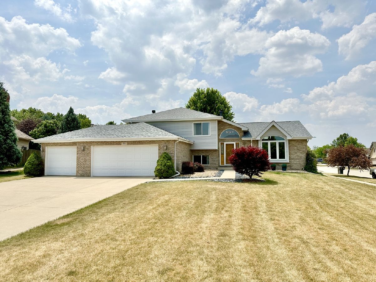Homes Sold Cherry Hill Meadows New Lenox Illinois, 511 Shannon