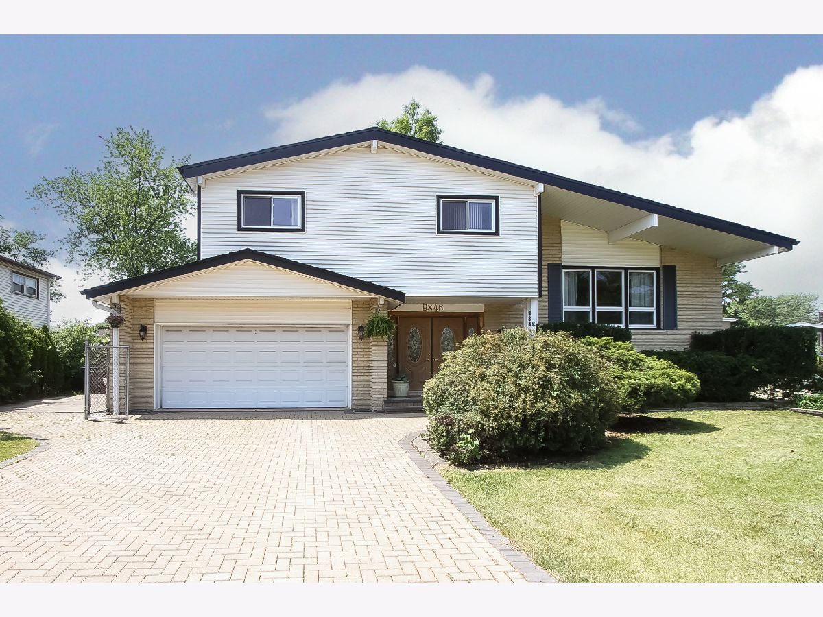 Homes Sold Golden Acres Niles Illinois, 9846 Glendale