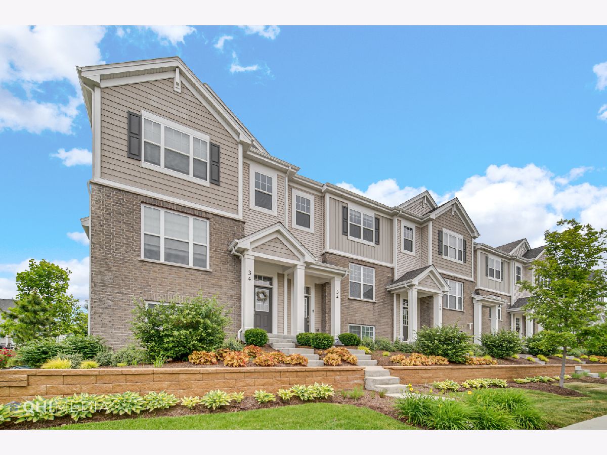 Condos & Townhomes Sold Lexington Heritage Arlington Heights Illinois, 32 Heritage