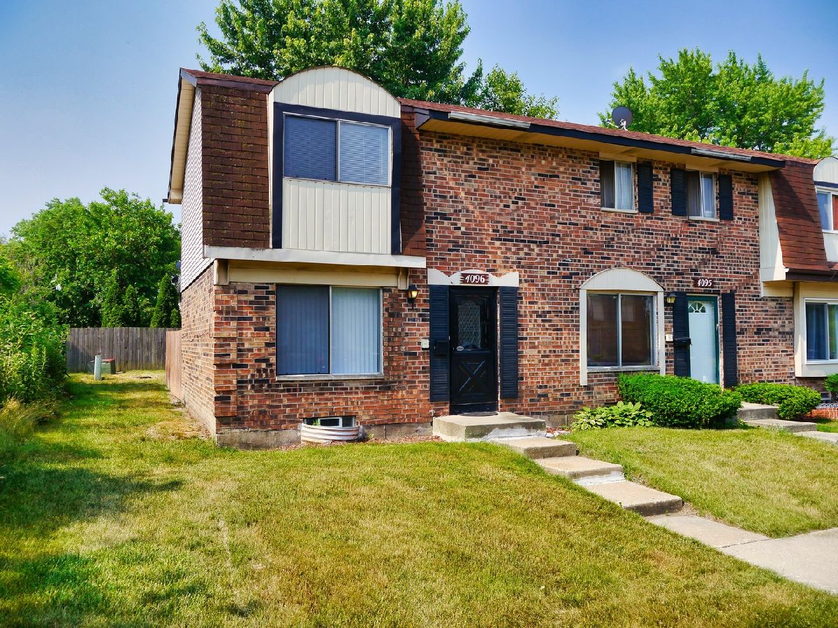 Townhomes Rented Lioncrest Richton Park Illinois, 4096 Appleby