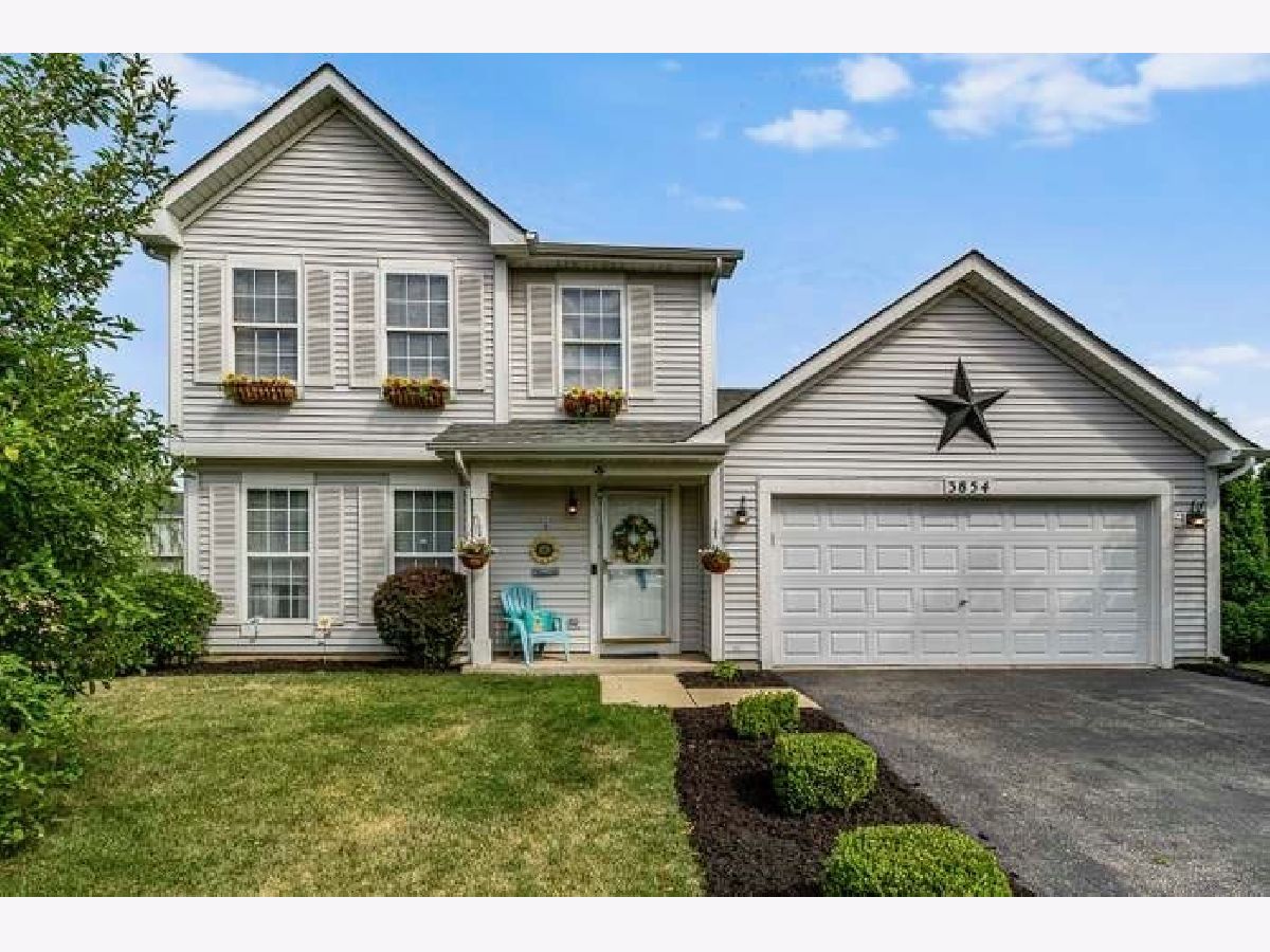 Homes Rented Thatchers Grove Aurora Illinois, 3854 Cheryl