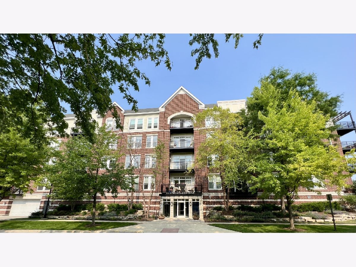 Townhomes & Condos Rented The Residences At The Grove Forest Park Illinois, 7753 Van Buren